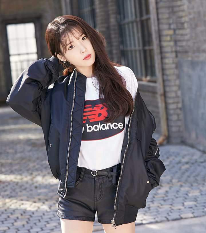 iu new balance jacket