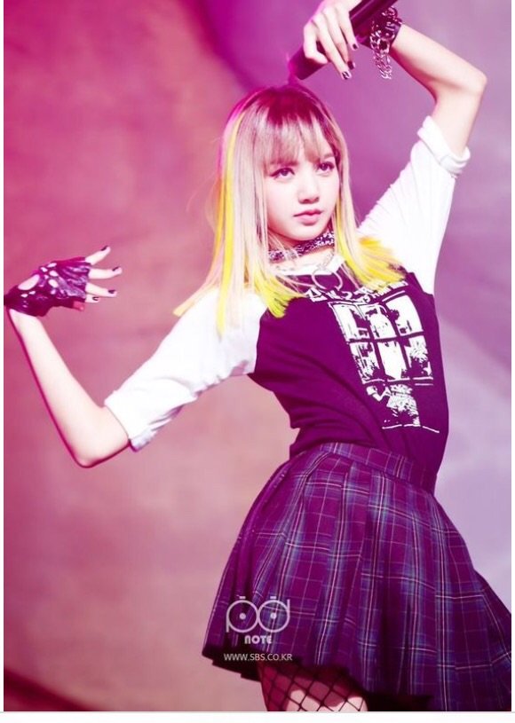 Boombayah Inspired Outfits (BlackPink) | K-Pop Amino