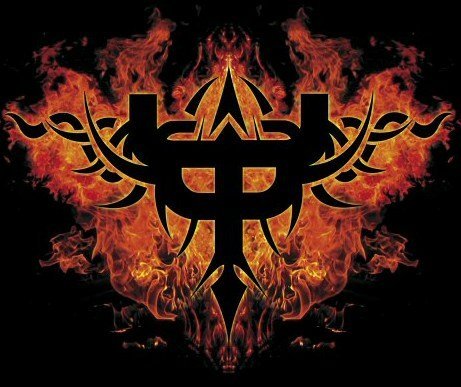 Cual es la mejor portada del album de judas priest parte iii | •Metal• Amino