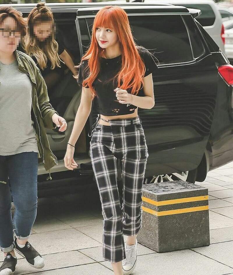  LISA S AIRPORT FASHION allkpop Forums