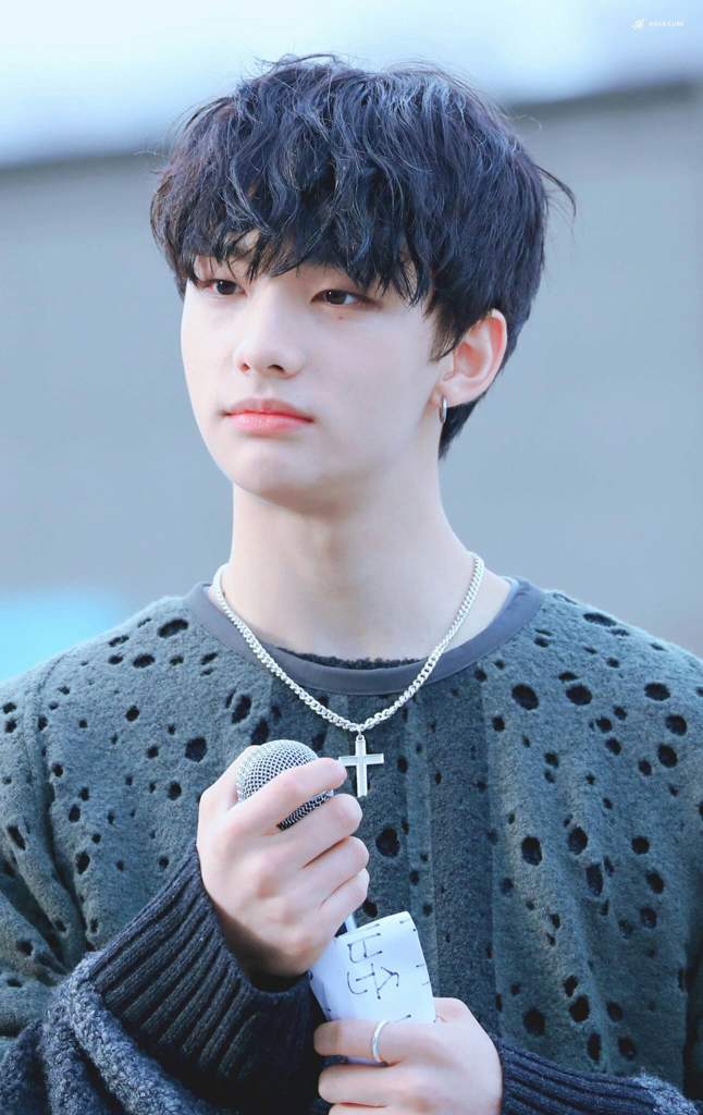 #180331 Stray kids Hyunjin outside MBC mini fanmeet | ℍ𝕎𝔸ℕ𝔾 ℍ𝕐𝕌ℕ𝕁𝕀ℕ (𝕊𝕂 ...