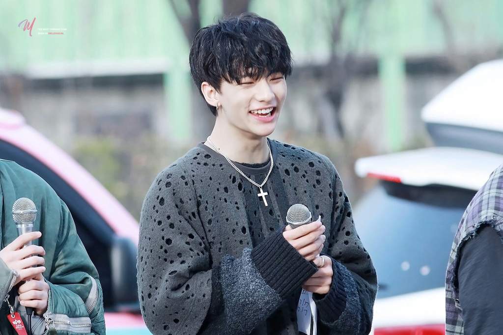 #180331 Stray kids Hyunjin outside MBC mini fanmeet | ℍ𝕎𝔸ℕ𝔾 ℍ𝕐𝕌ℕ𝕁𝕀ℕ (𝕊𝕂 ...