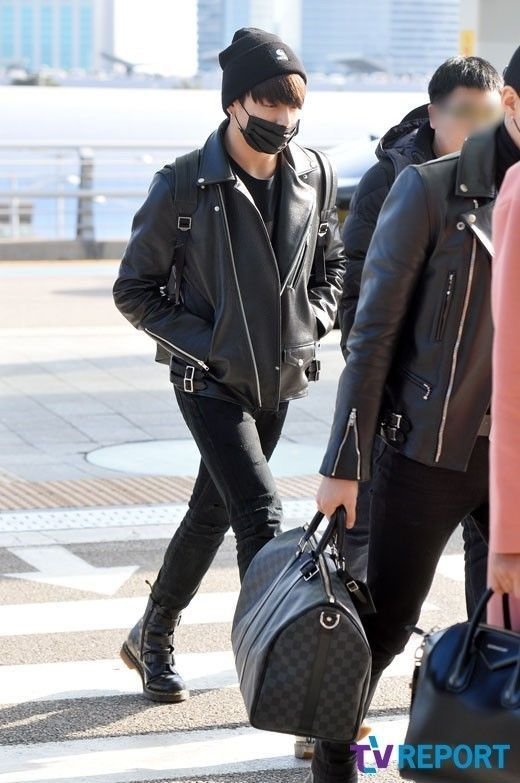 jungkook doc martens