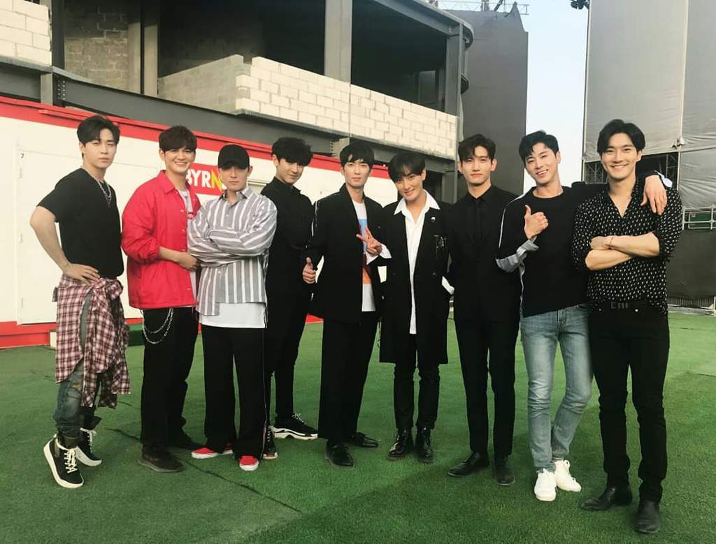 Instagram 180406 Exo Chanyeol Smtown Instagram Update Exo Planet Rus Amino