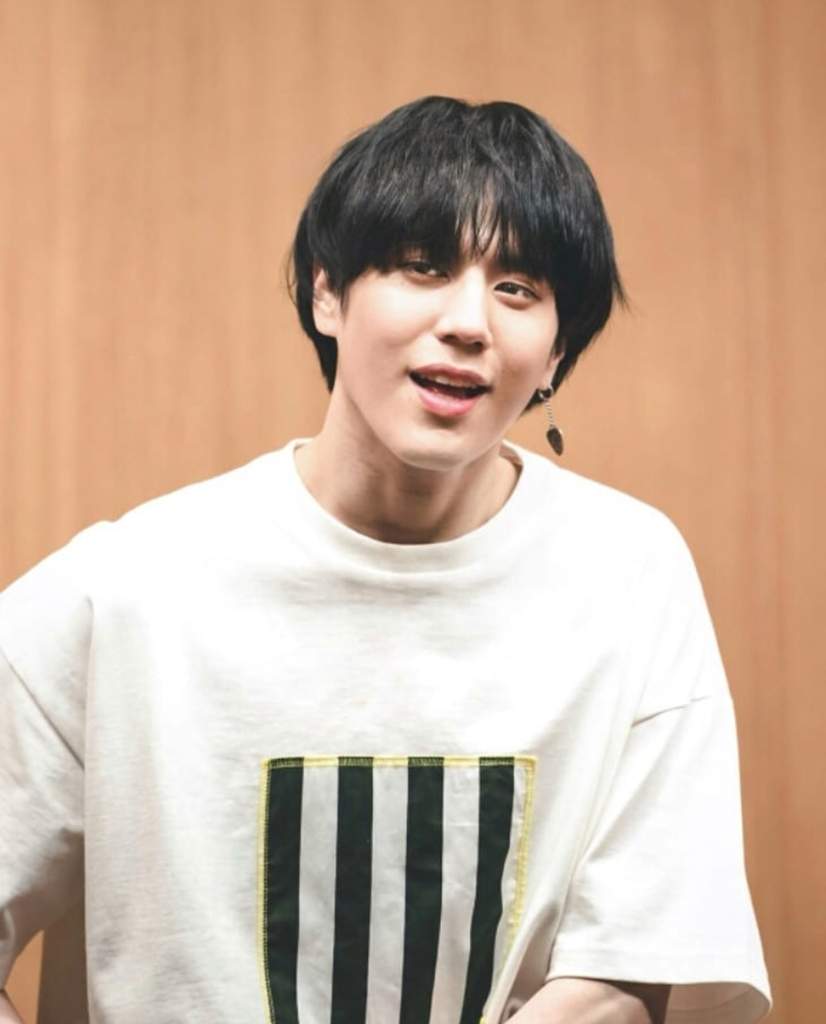 Black hair Yugyeom...that is all... | GOT7 Amino