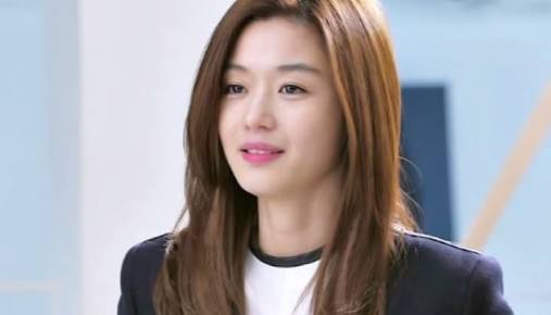 Jun Ji Hyun As Cheon Song Yi My Love From The Star K Drama Amino 6512