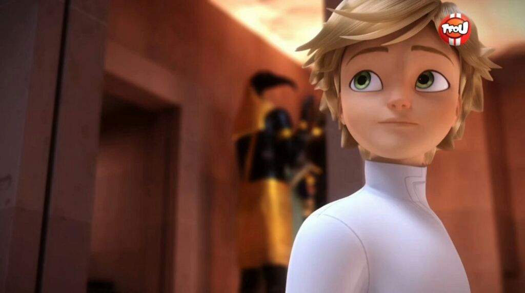 Between Luka and Adrien (No to HATE and SHIP WAR) .