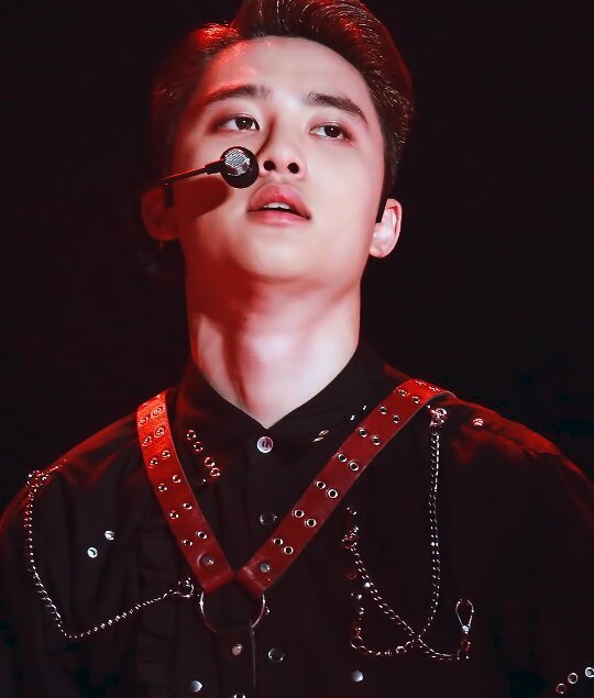 Kyungsoo Body Appreciation | EXO (엑소) Amino