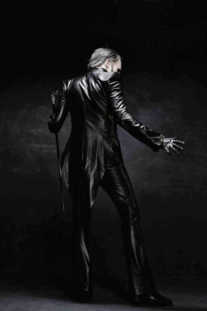 cardinal copia figure