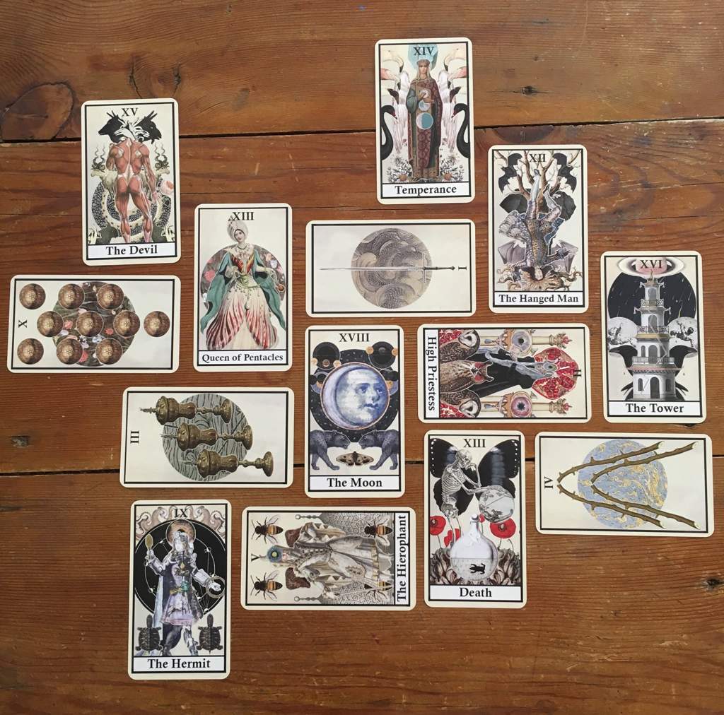 homemade-tarot-cards-pagans-witches-amino