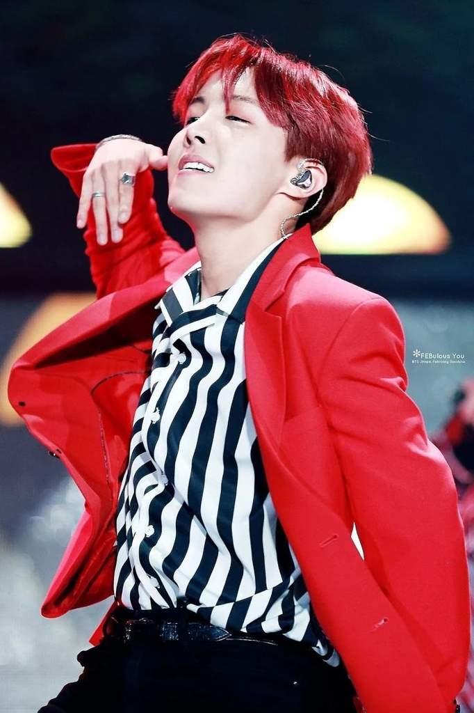 Top 10 Best Outfits Of J Hope Army S Amino