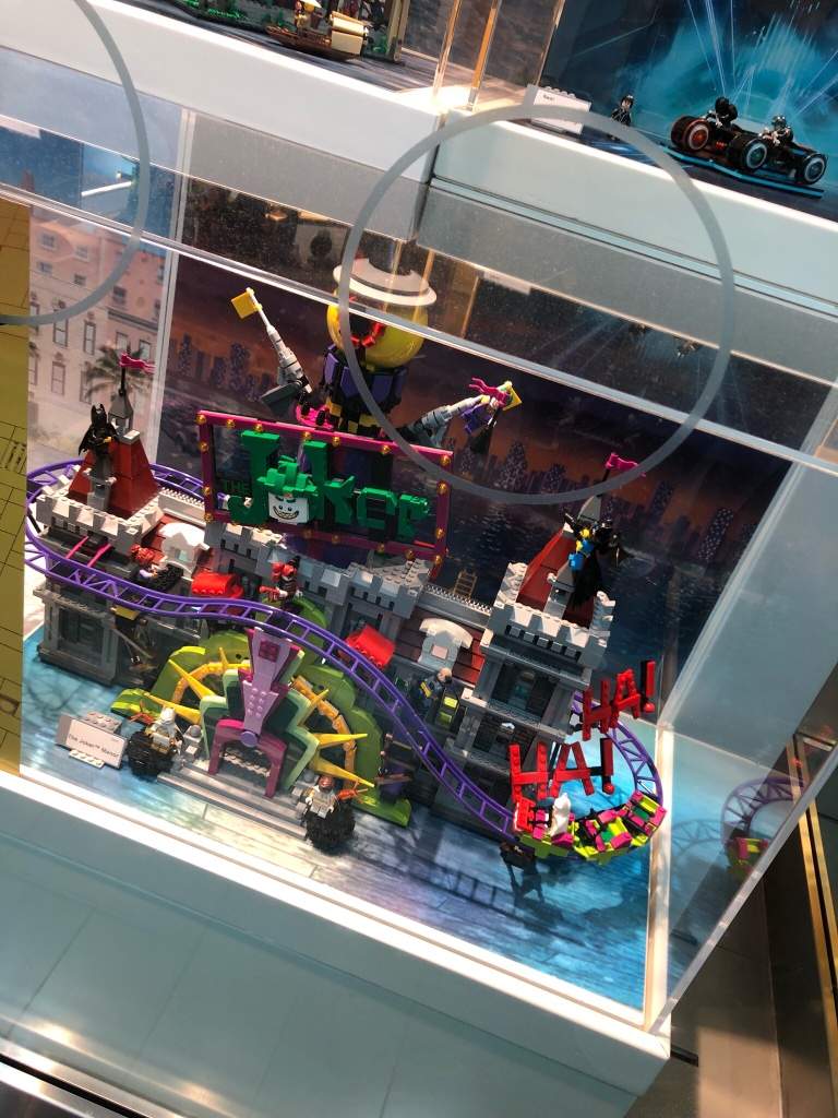 lego jokers mansion