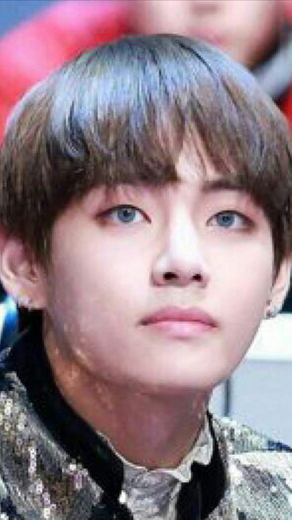 Kim Taehyung and his blue eyes 💙💙💙 | ARMY's Amino