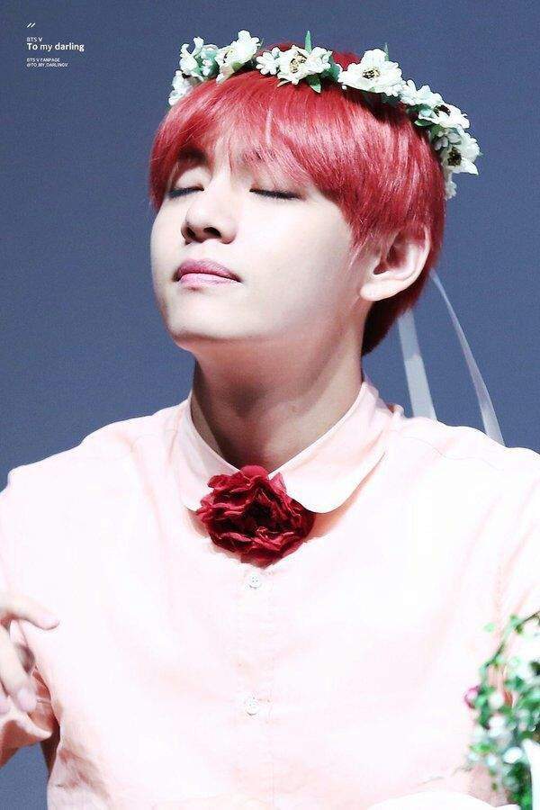 Day 10: Taehyung flower crown | ARMY's Amino