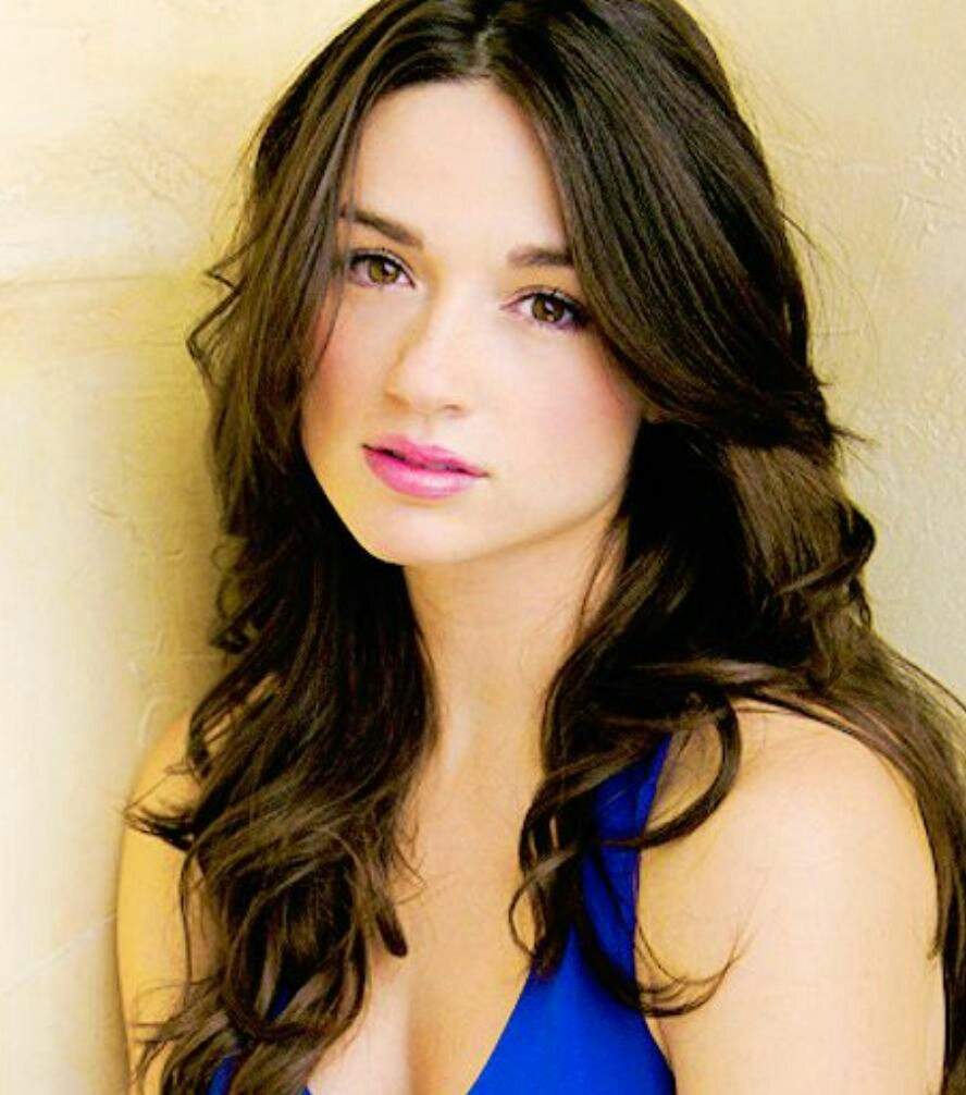 14 Coisas Que Você Precisa Saber Sobre Crystal Reed Teen Wolf• Amino 