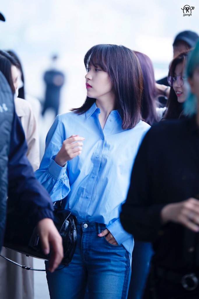 Mina So Adorable Always Has The Best Airport Fashion Twice 트와이스 ㅤ Amino