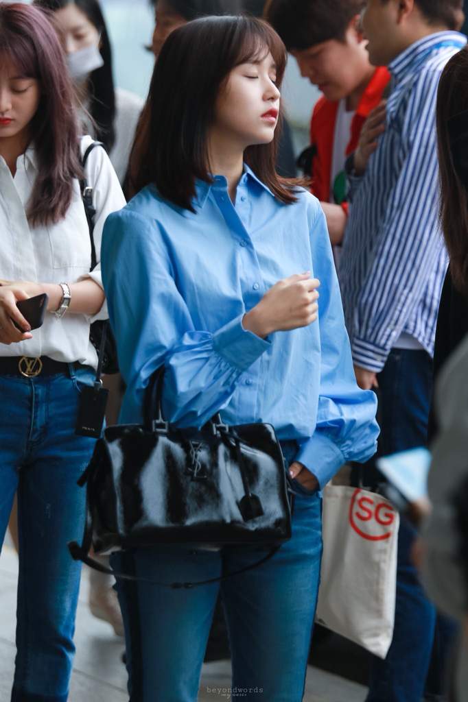 Mina So Adorable Always Has The Best Airport Fashion Twice 트와이스 ㅤ Amino