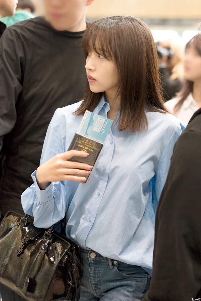 Mina So Adorable Always Has The Best Airport Fashion Twice 트와이스 ㅤ Amino