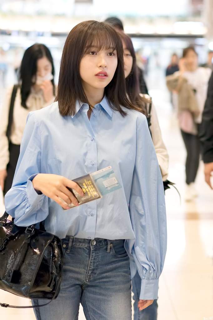 Mina So Adorable Always Has The Best Airport Fashion Twice 트와이스 ㅤ Amino