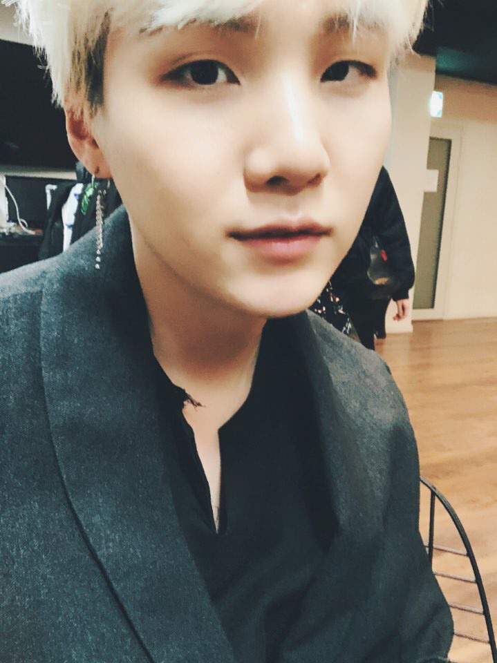 Min Yoongi Selfies of 2018 (so far) Pt. 1 | ARMY's Amino