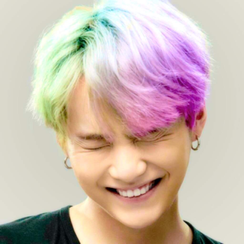 Suga With Multicolor Hair Army S Amino