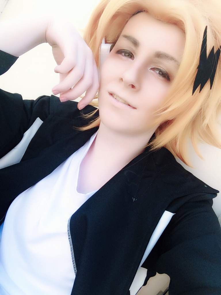 Kaminari Denki cosplay | My Hero Academia Amino