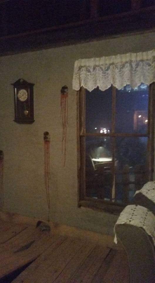 Replica Cabin Official Evil Dead Amino Amino