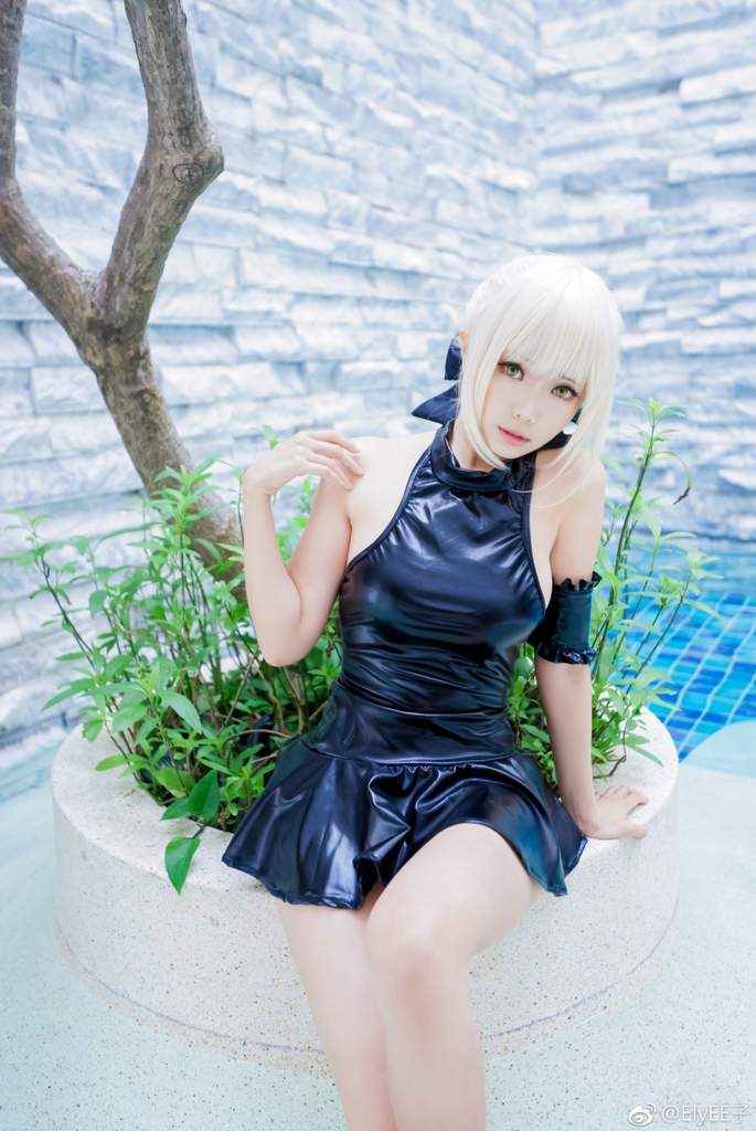 Artoria Pendragon Rider Alter Fate Grand Order Cosplay By Elyee Anime Amino