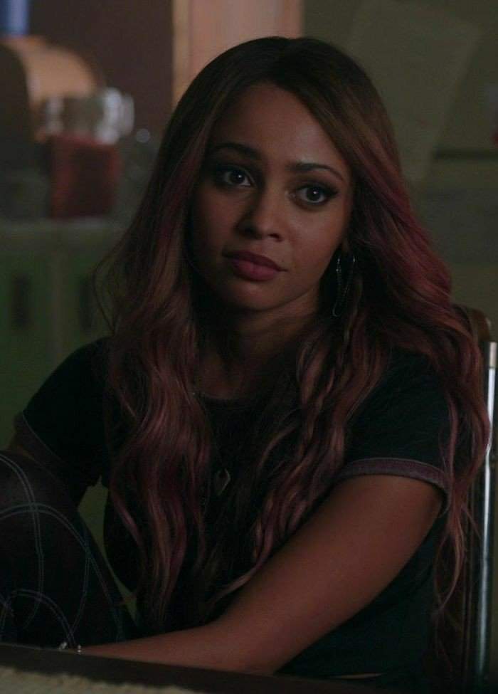 Toni Topaz Wiki Riverdale Brasil ㅤ Amino