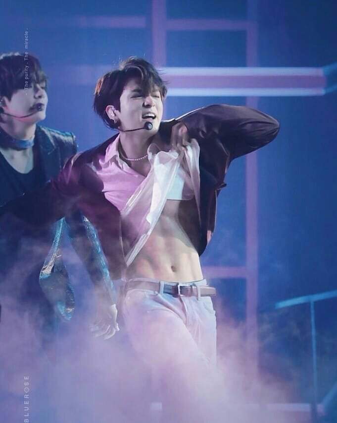 Bts En Los Billboard Los Abs De Jungkook Army S Amino Amino