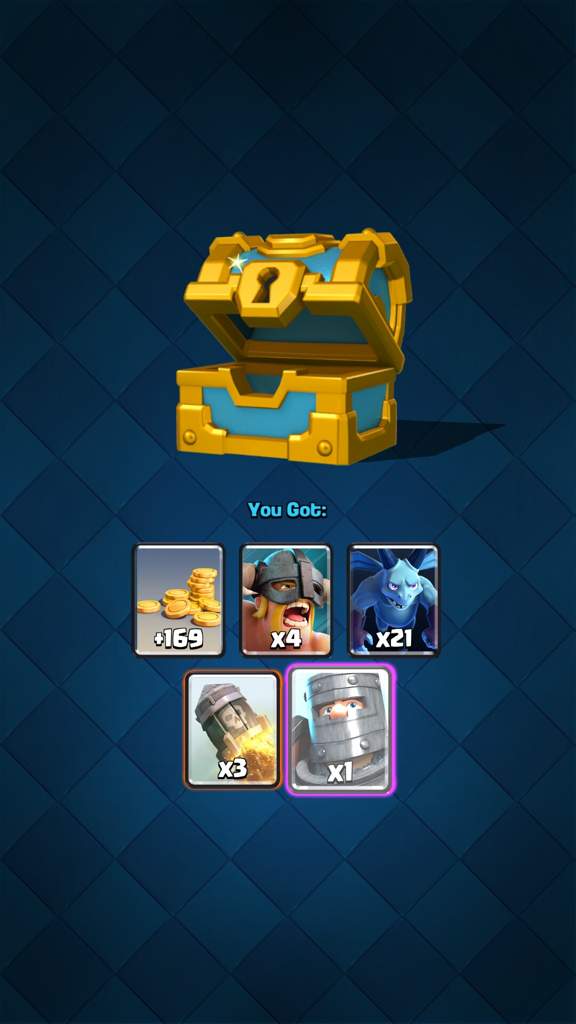 how to get a gold chest in clash royale