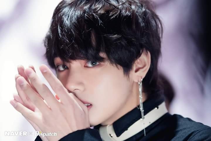 FAKE LOVE - Taehyung | BTS ARMY'S ™ Amino