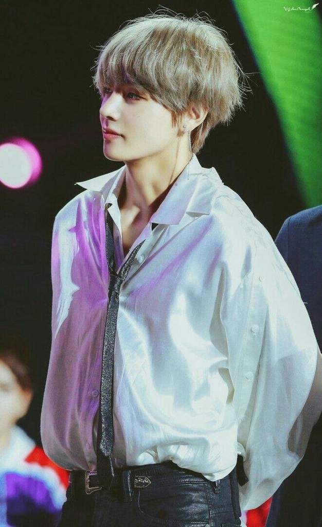Его измена. (Тэхен) | BTS Familyㅇㅅㅇ Amino