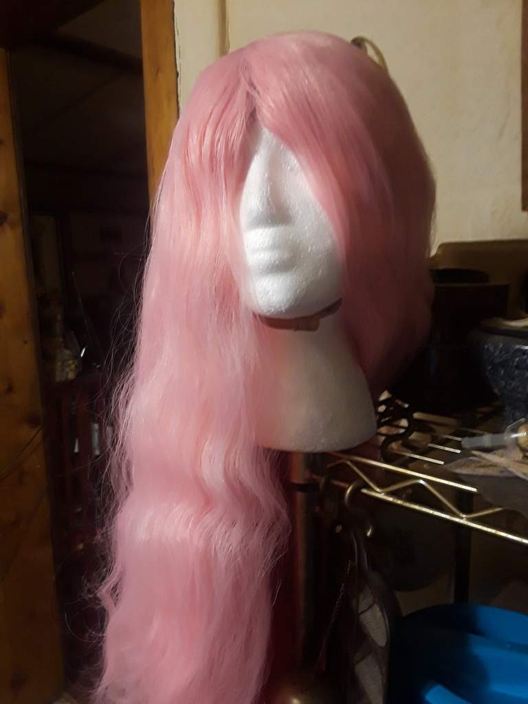 what-s-a-good-way-to-curl-a-wig-cosplay-amino