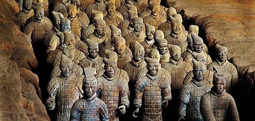terracotta army vs himeji castle forge of empires