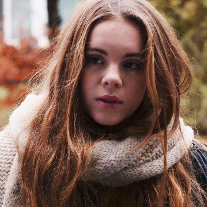 🎉🌼Eva's🌼🎉 | •Skam Español• Amino