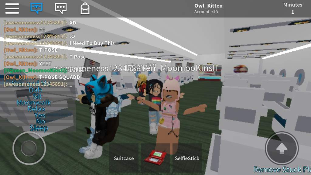 T Posing In Roblox Roblox Amino - how to moonwalk on roblox