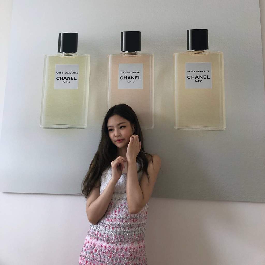 chanel perfume jennie