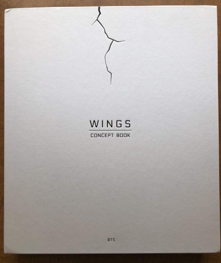 UNBOXING] Wings Concept Book | ARMY's Amino