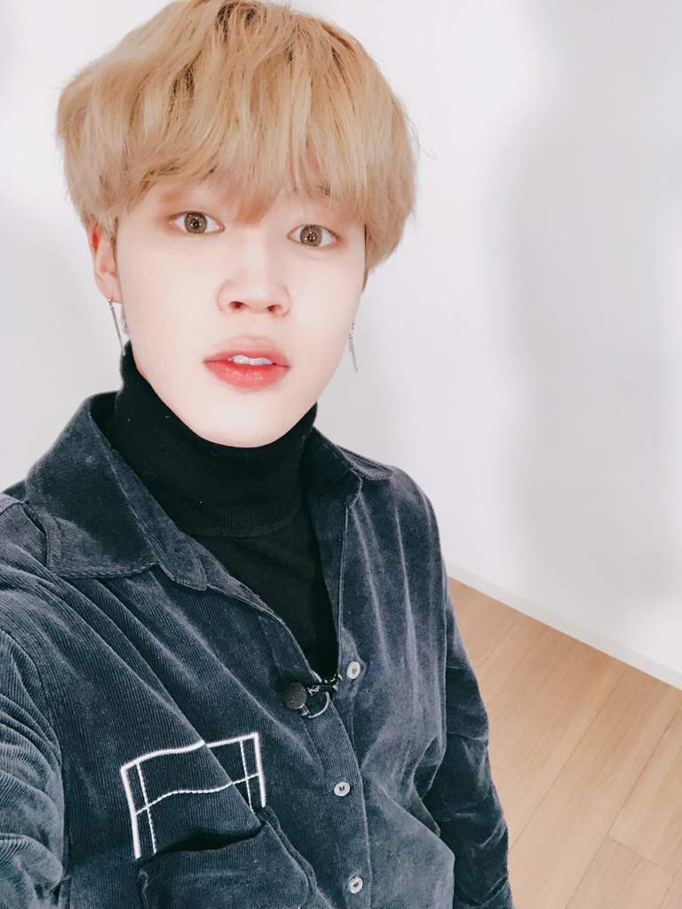 Jimin selca's 2018 (January - April) | ARMY's Amino