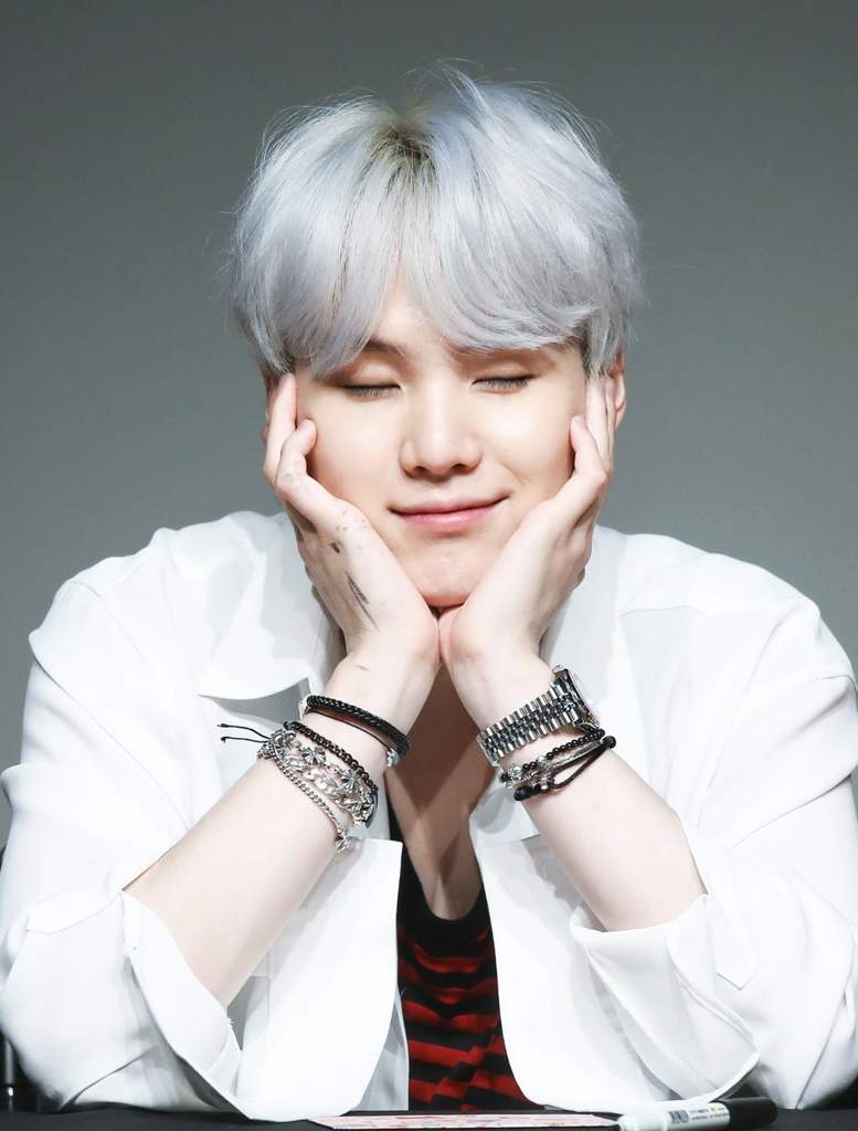 Suga•♡• | Wiki | BTS Amino