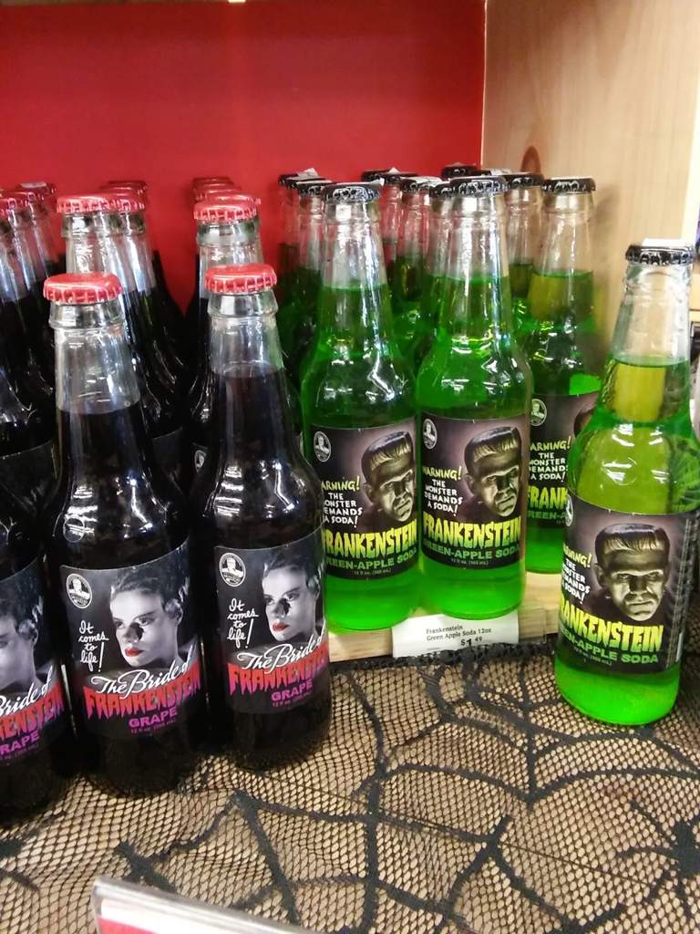 Universal Monsters Soda | Monster Facts Amino