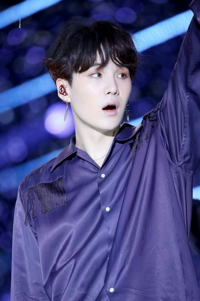 [PHOTO] Suga 180622 'LOTTE FAMILY CONCERT 27th' | Genius Yoongi Amino