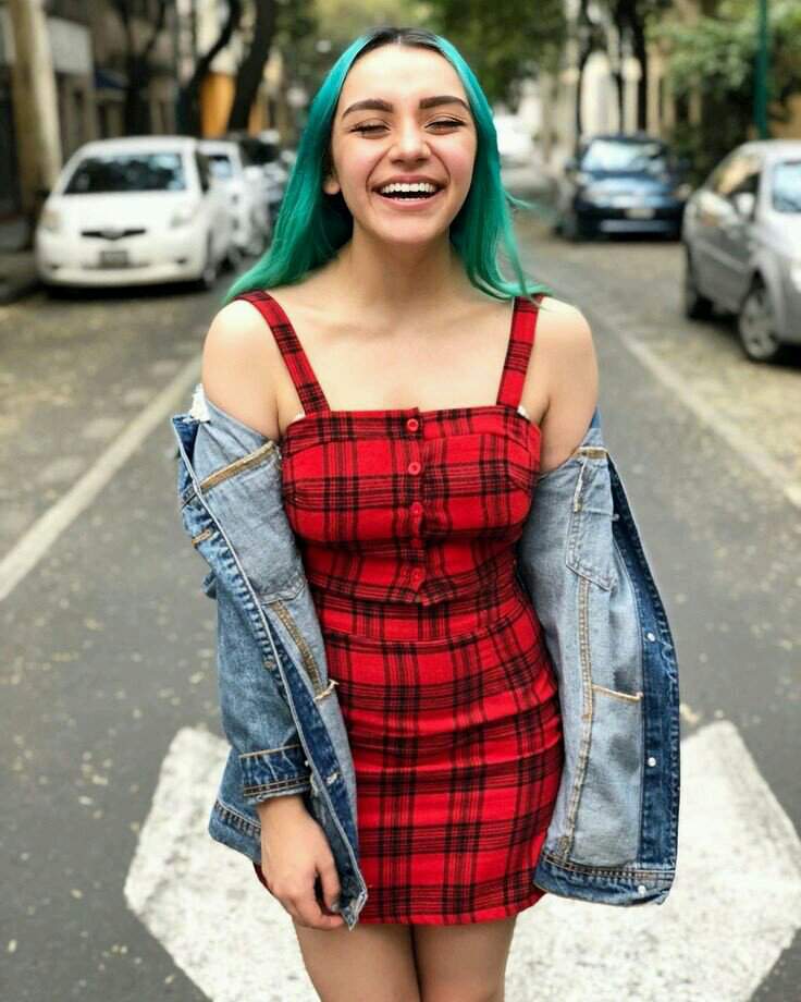 Curiosidades de Sofía castro •sofia Castro• Amino Curiosidades de Sofía castro •sofia Castro• Amino