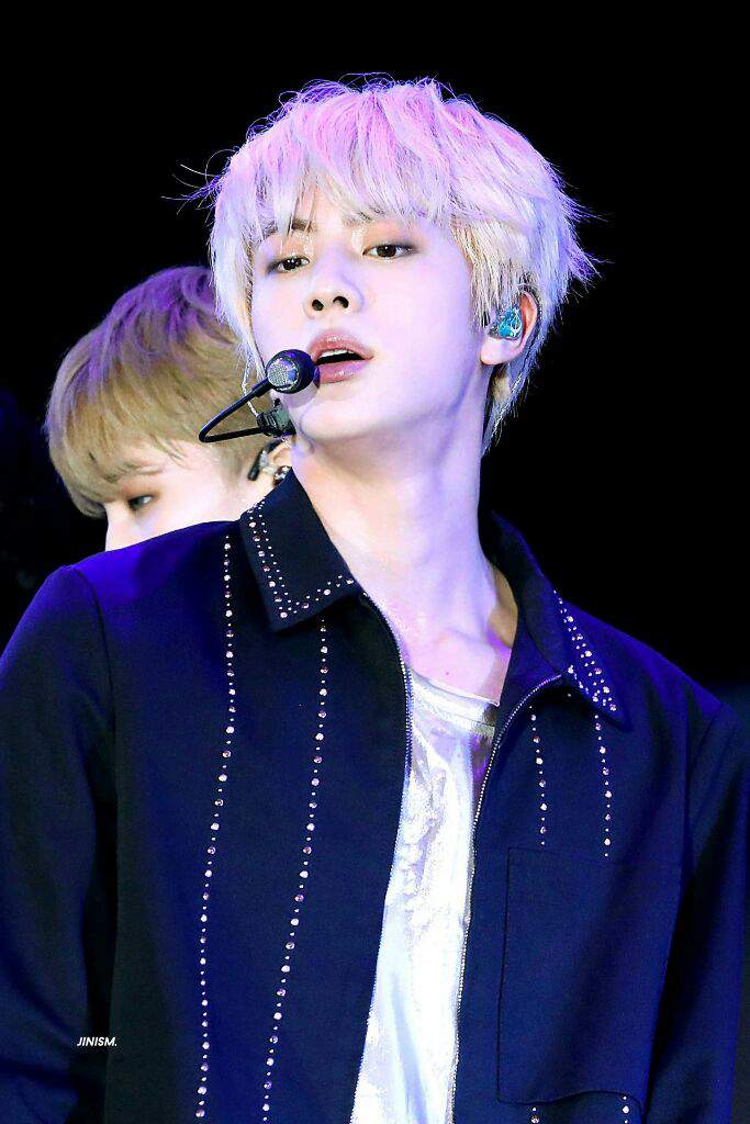 Hot Blonde Kim Seokjin | ARMY's Amino