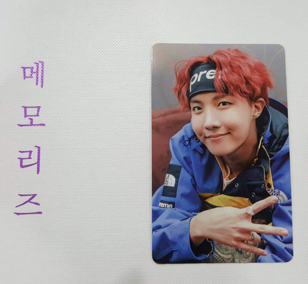 Bts Memories 17 Photocards Army S Amino