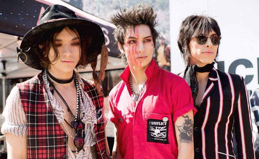 Palaye Royale Make Up Collab Alternative Multifandom Amino