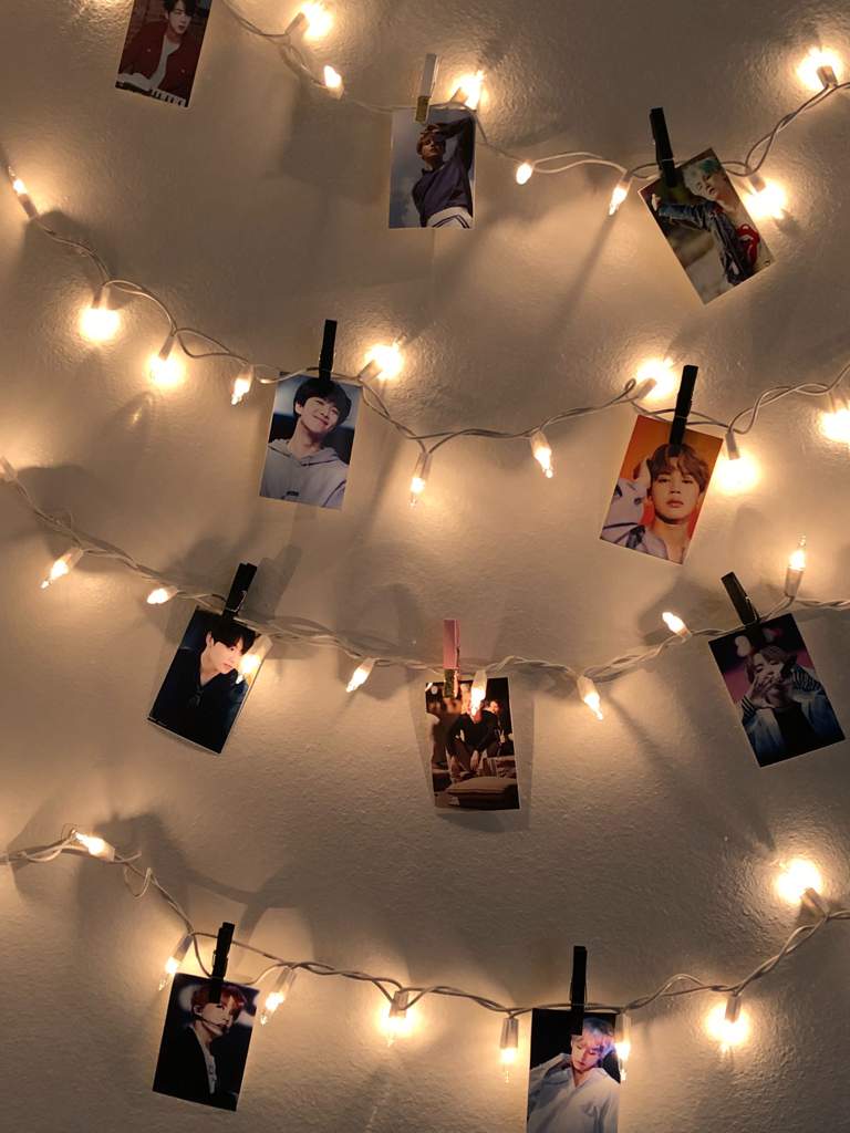 DIY: BTS Fairy Lights Photocard Wall | ARMY's Amino