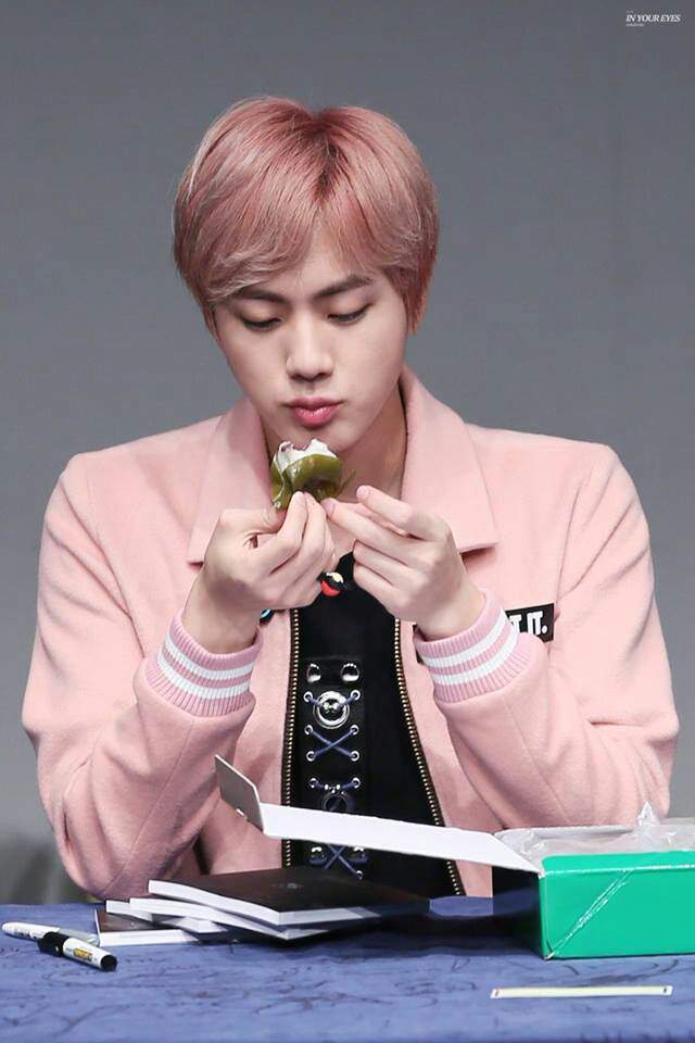 jin pink shirt