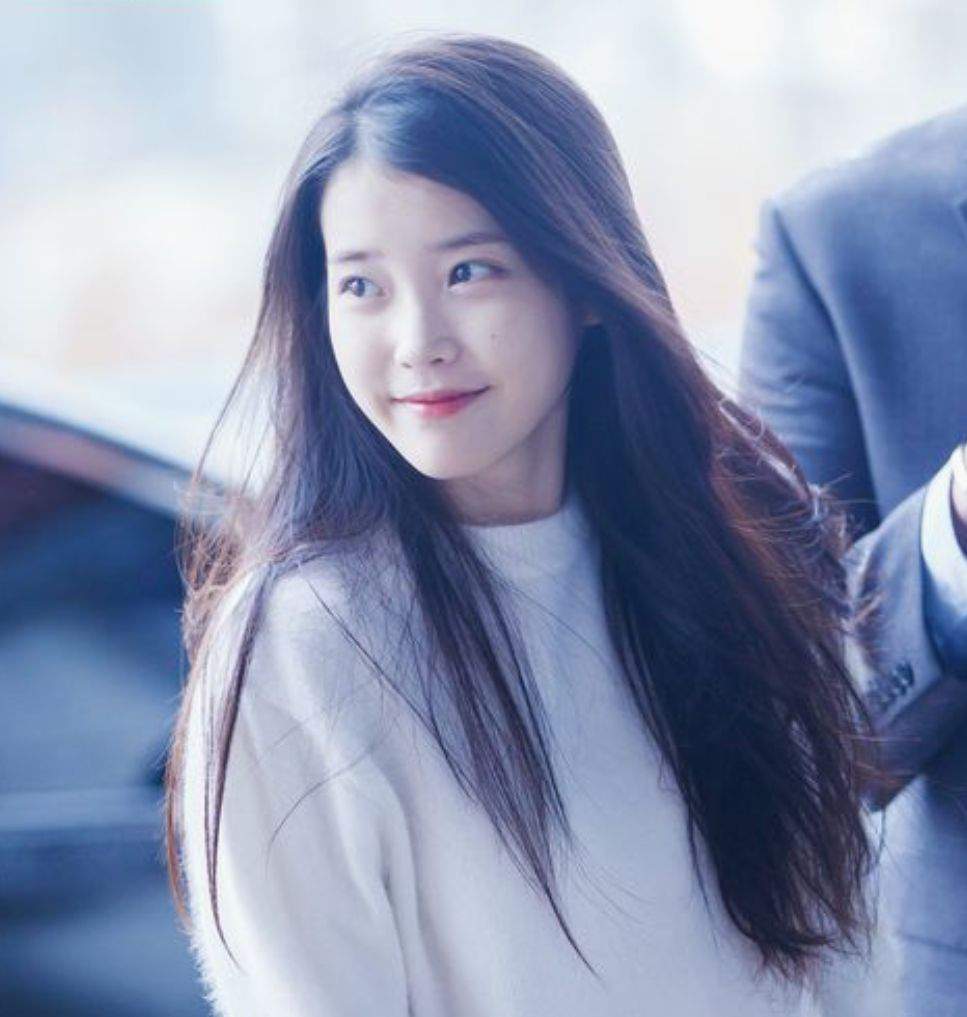 Iu아이유 Wiki •kpop• Amino